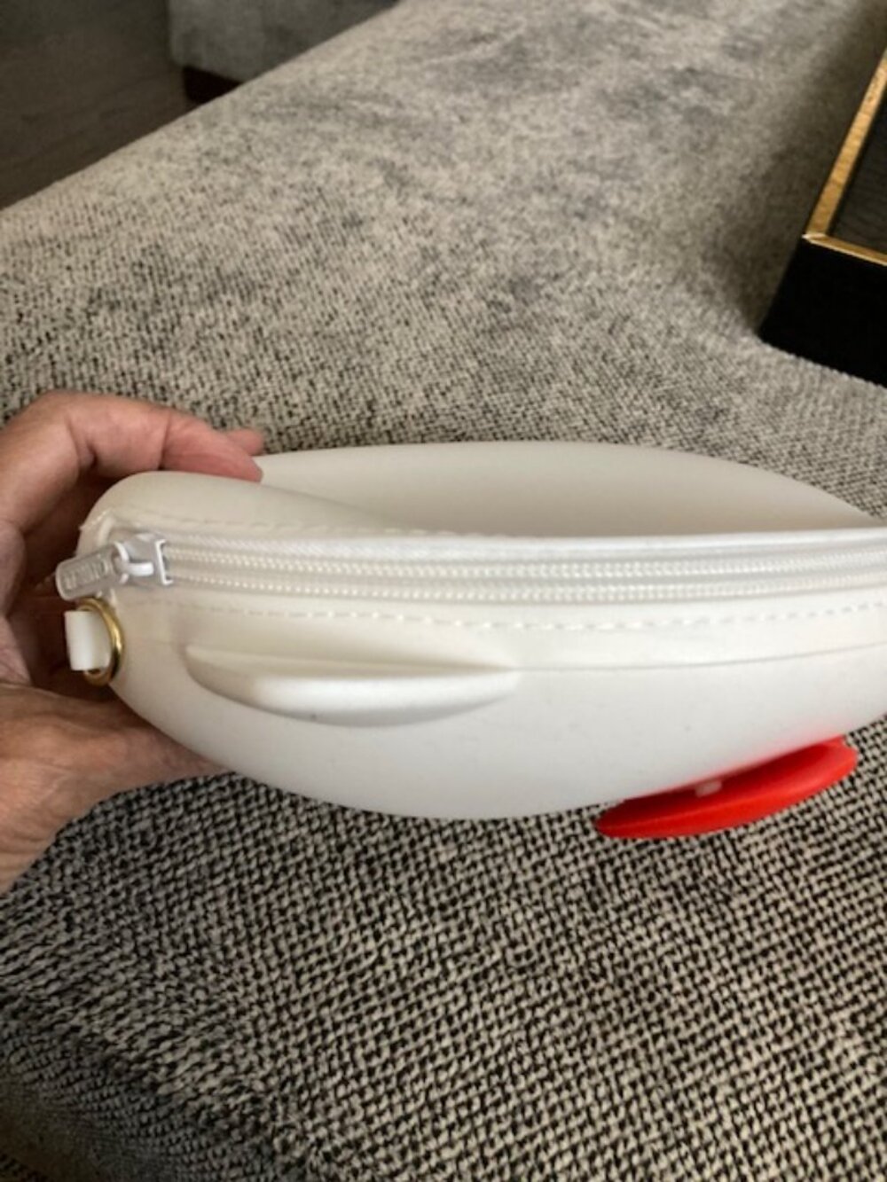 Hello Kitty Purse - Picture 2 of 3